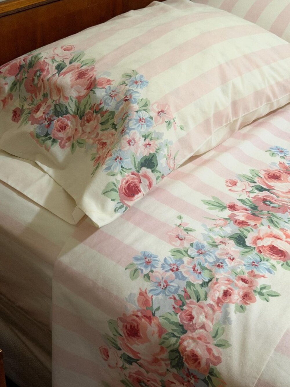 1980s pink striped and rose border queen sheet set "Amanda" pattern